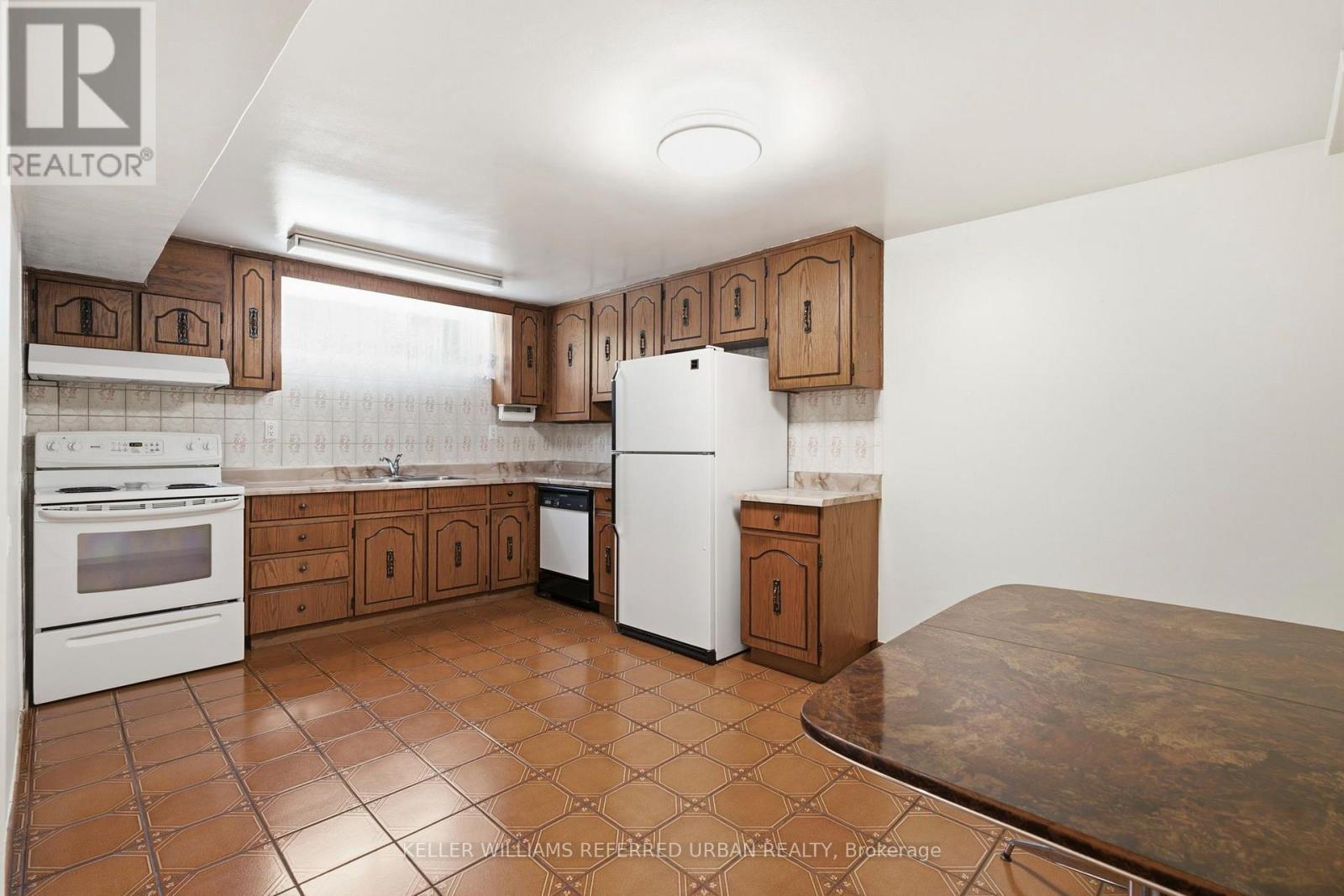 19 GROVERDALE ROAD - 22