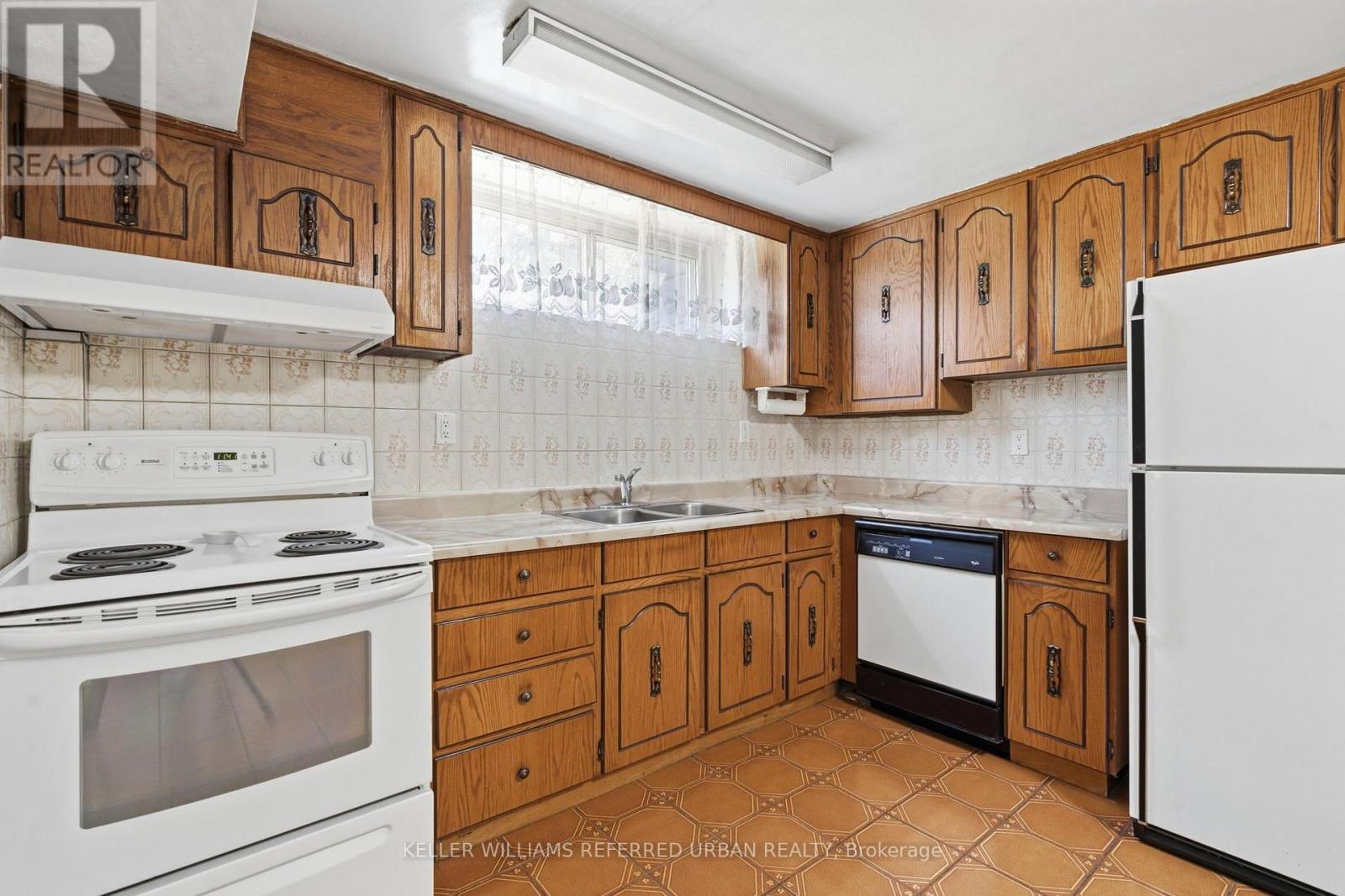 19 GROVERDALE ROAD - 23