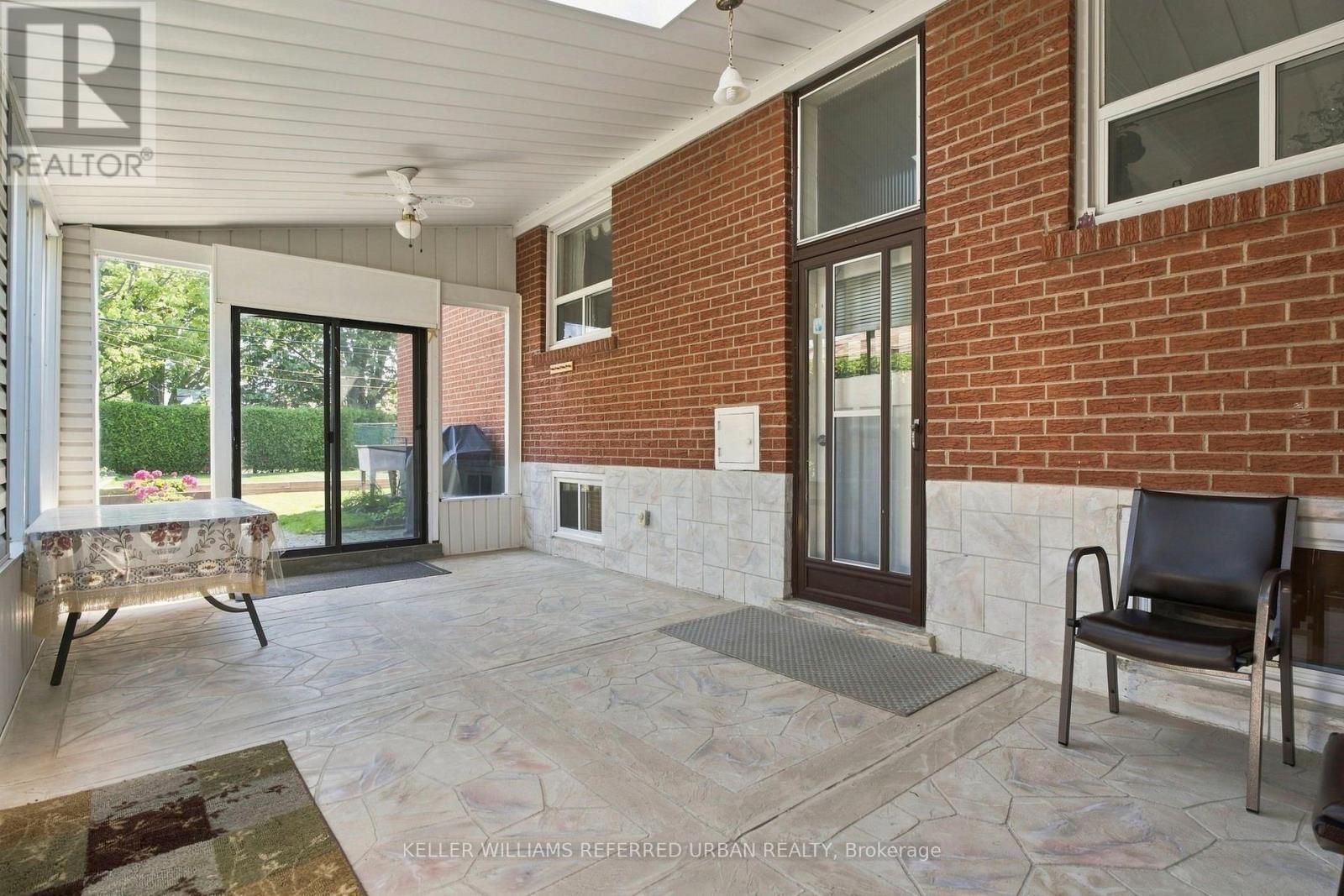 19 GROVERDALE ROAD - 32