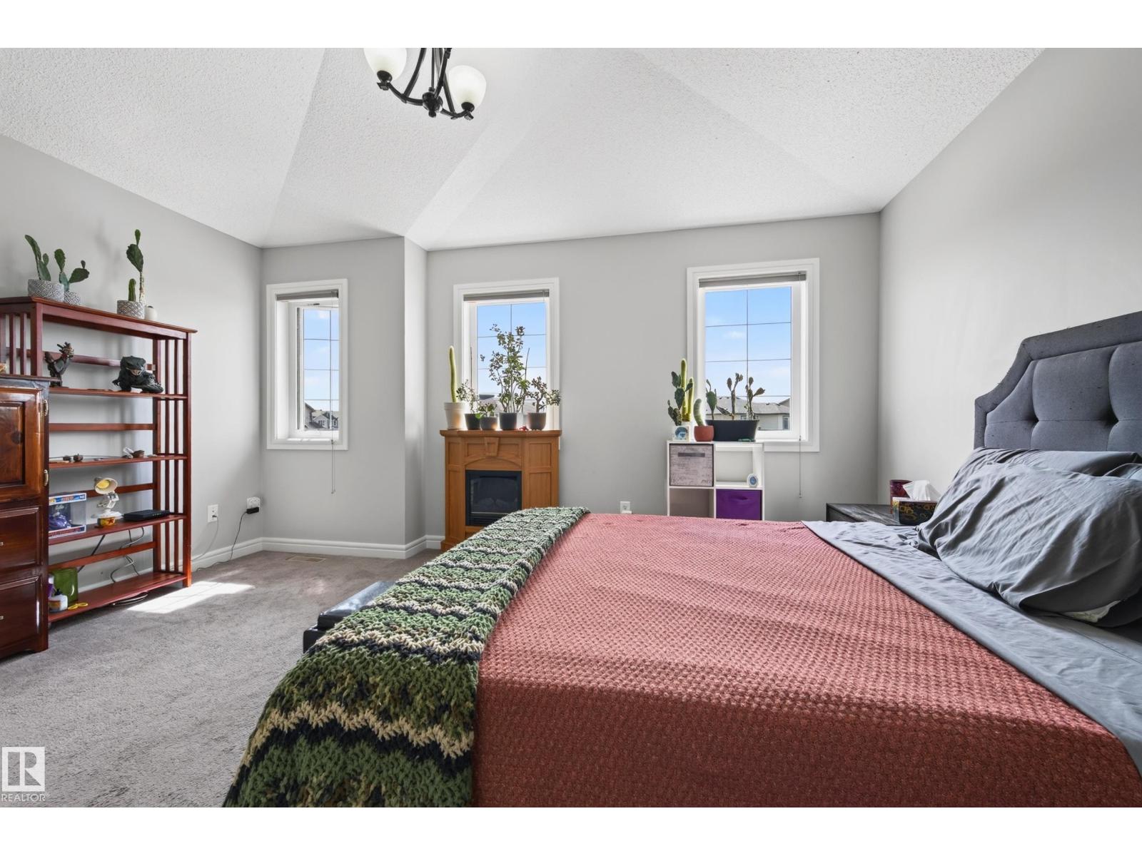58 WOODBRIDGE LI - 34