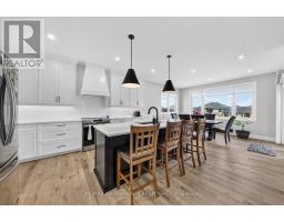 11 Mctavish Crescent, Huron Kinloss, ON N0G2R0 Photo 10