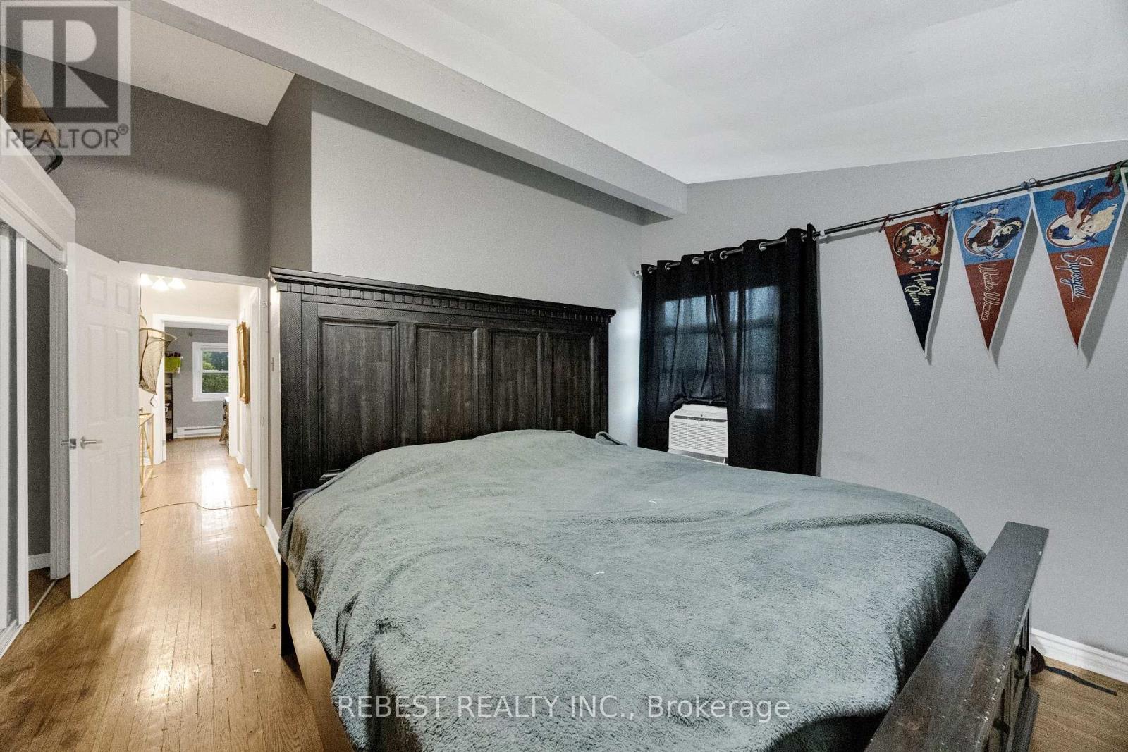 #1 73 ARBOUR GLEN CRESCENT - 24