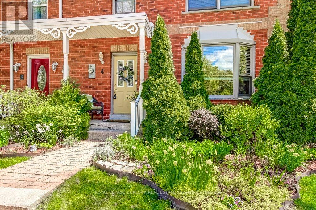 4 EDGEWATER DRIVE - 2