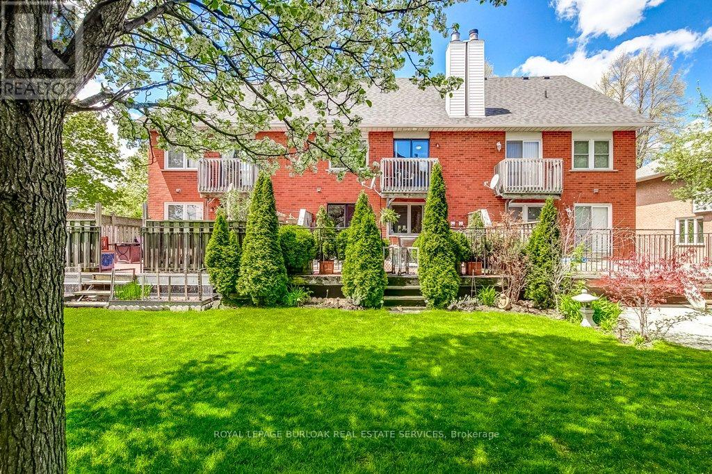 4 EDGEWATER DRIVE - 41
