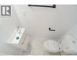 8 Marlborough Road Unit# Upper, Guelph, ON N1E3X2 Photo 15