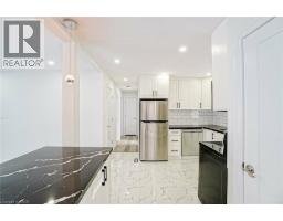 8 Marlborough Road Unit# Upper, Guelph, ON N1E3X2 Photo 14