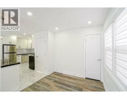 8 Marlborough Road Unit# Upper, Guelph, ON N1E3X2 Photo 9