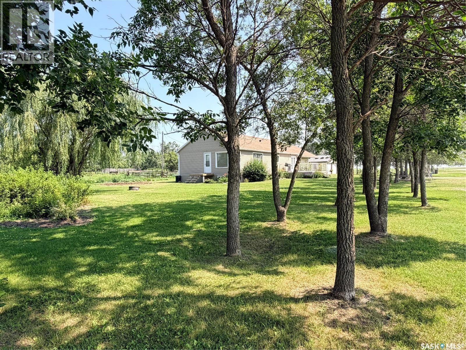 252 Railway AVENUE - 45