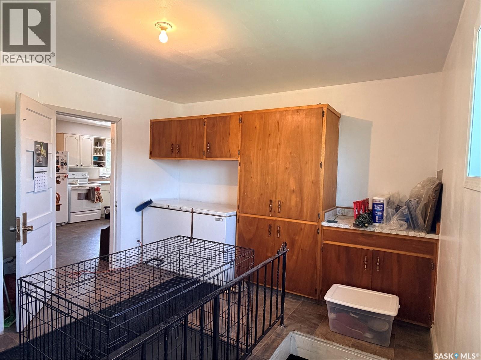 252 Railway AVENUE - 5
