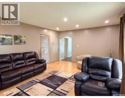 252 Railway Avenue, Forget, SK S0C0X0 Photo 17