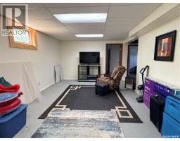 252 Railway Avenue, Forget, SK S0C0X0 Photo 21