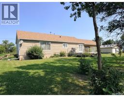 252 Railway Avenue, Forget, SK S0C0X0 Photo 44
