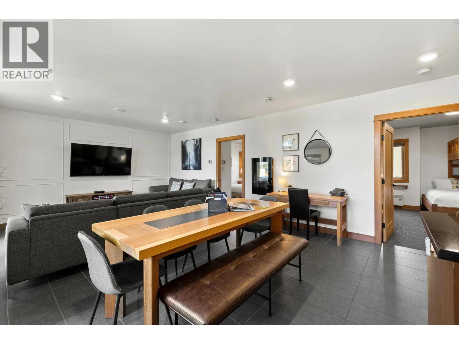 3270 Village  Way Unit# 201, Sun Peaks