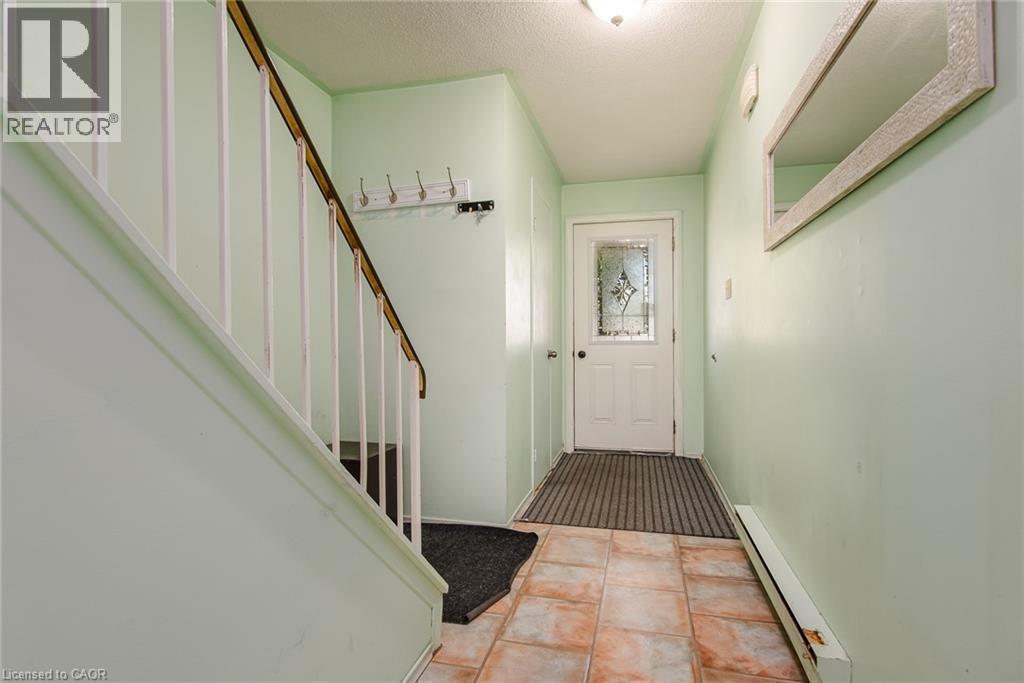 #C 304 BLUEVALE Street N - Image 7