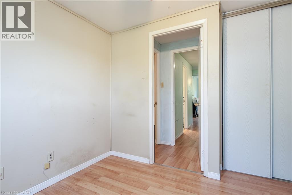 #C 304 BLUEVALE Street N - Image 21