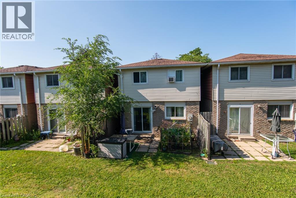 #C 304 BLUEVALE Street N - Image 36