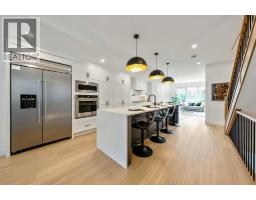 2518 16B Street SW - photo 4
