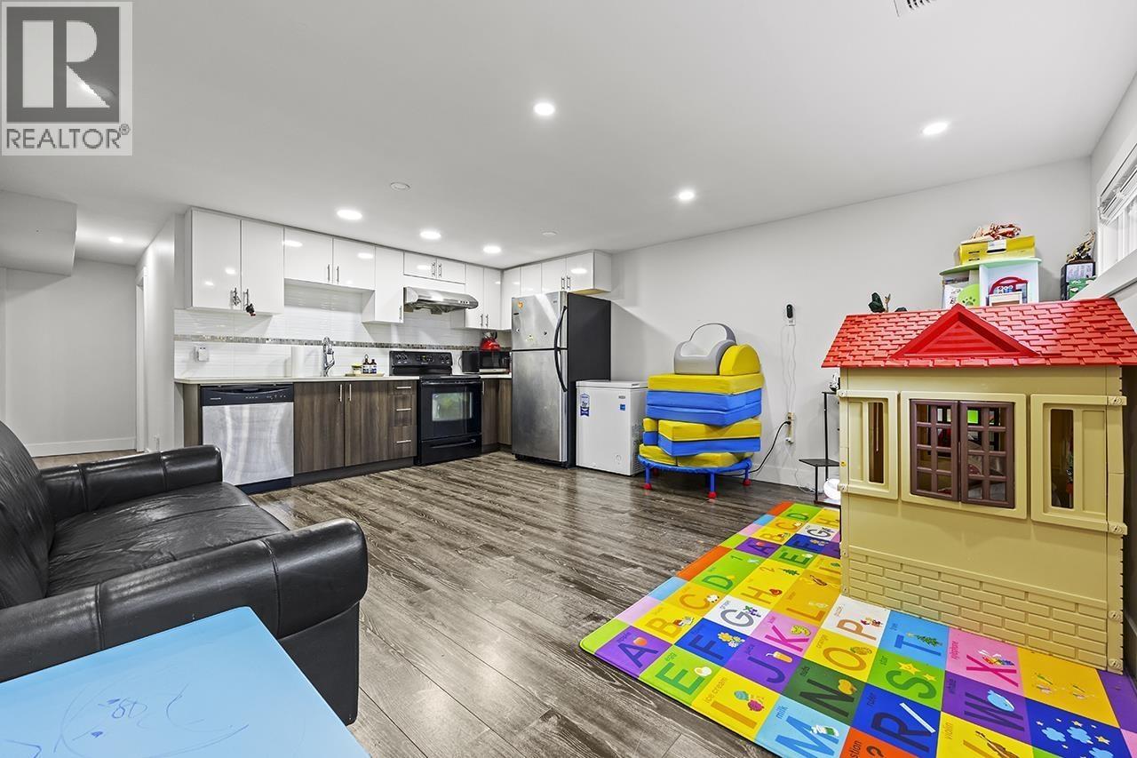 6 Bed, 4 Bath House for Sale in Vancouver – 778 E 52ND AVENUE, Vancouver – MLS# R3152562 - Image 16