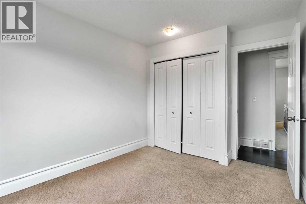 212 Pinetree Place NE - 20