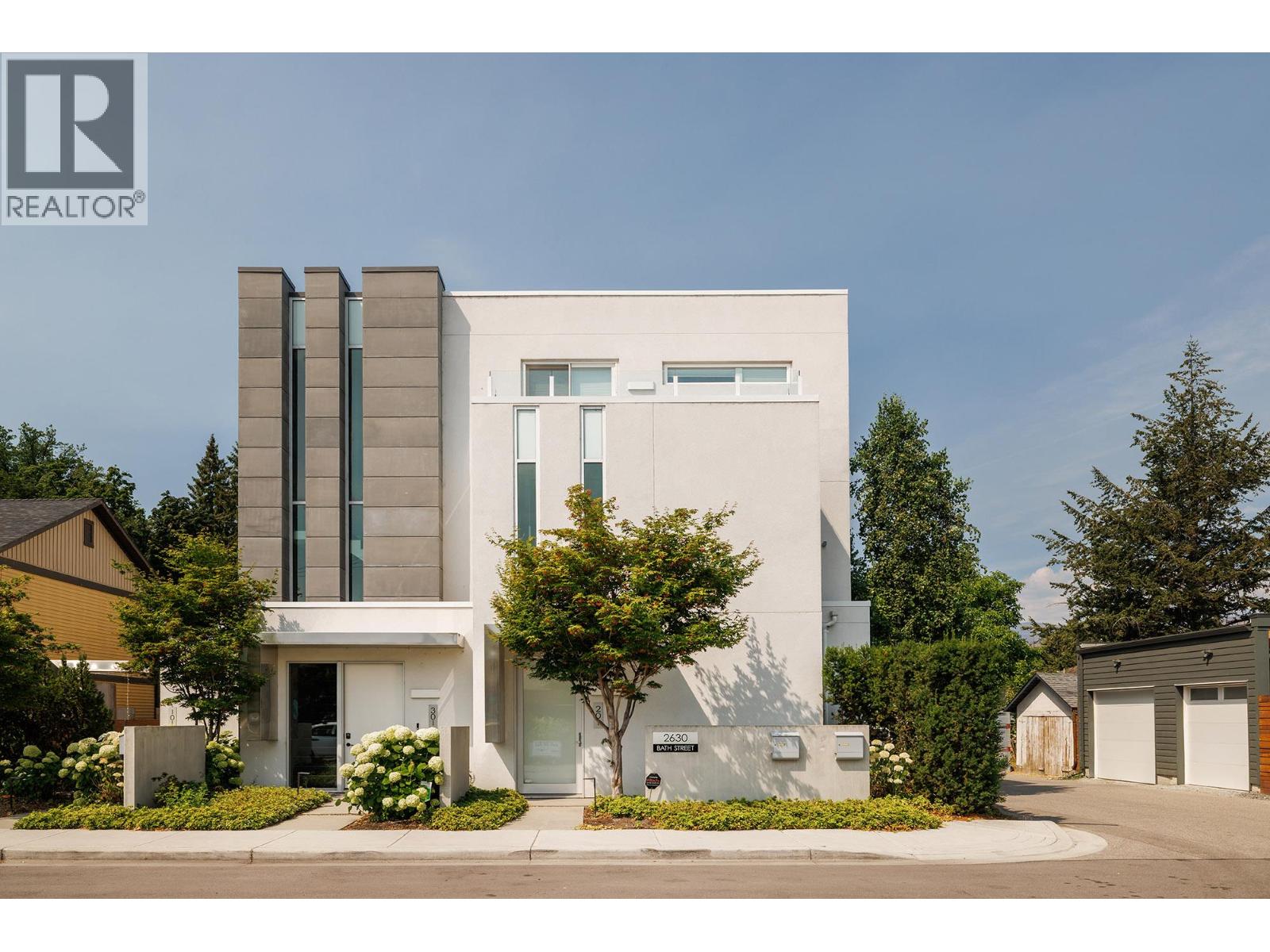 201 2630 Bath Street, Kelowna
