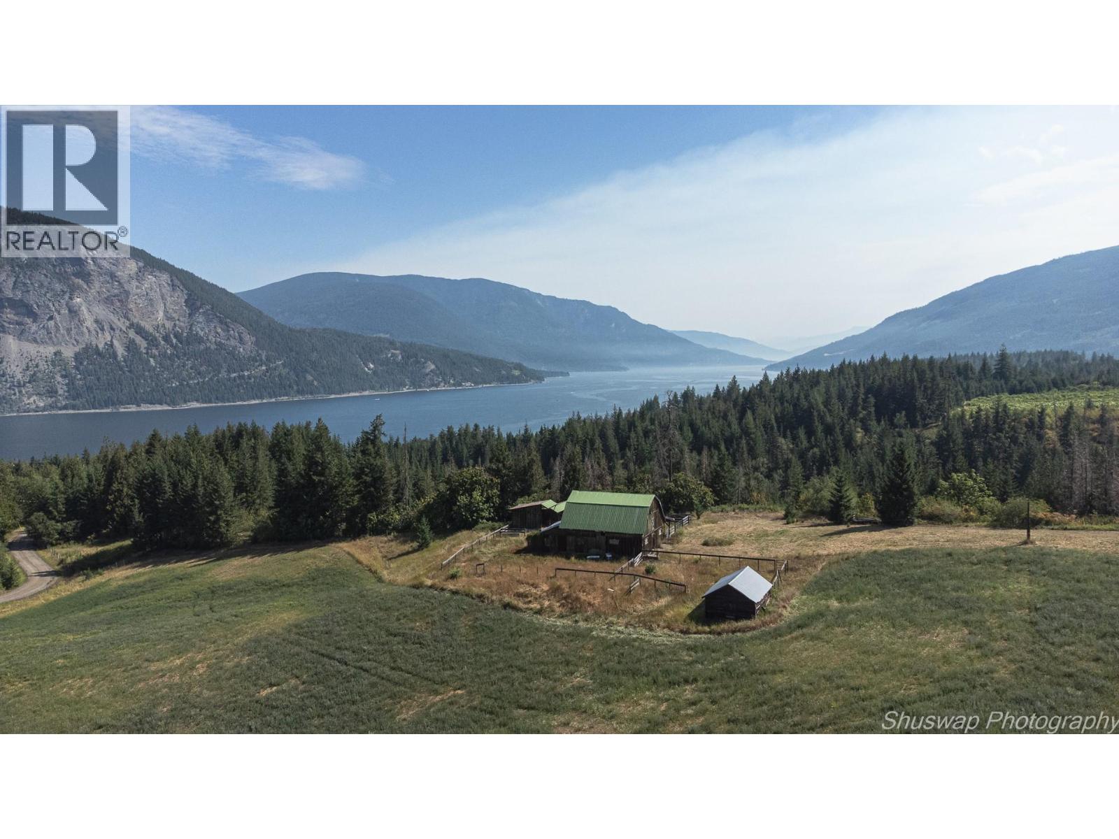 6350 Lakeshore Drive NE - 42