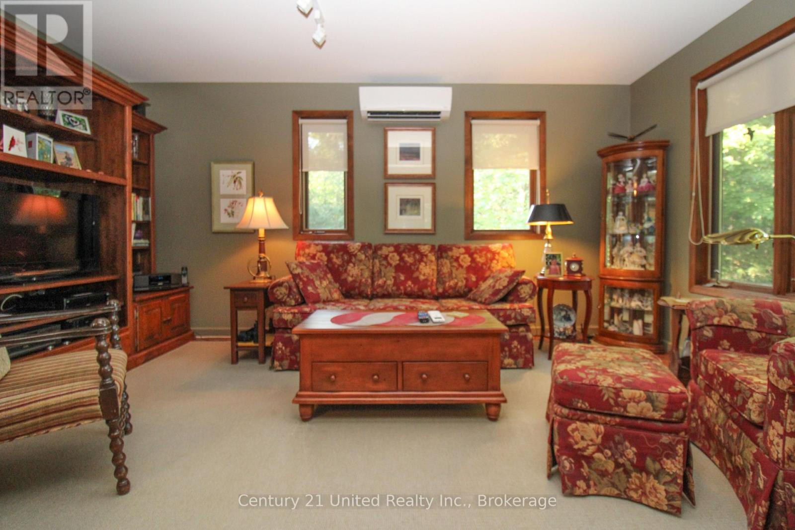 395 SAWMILL ROAD - Image 12