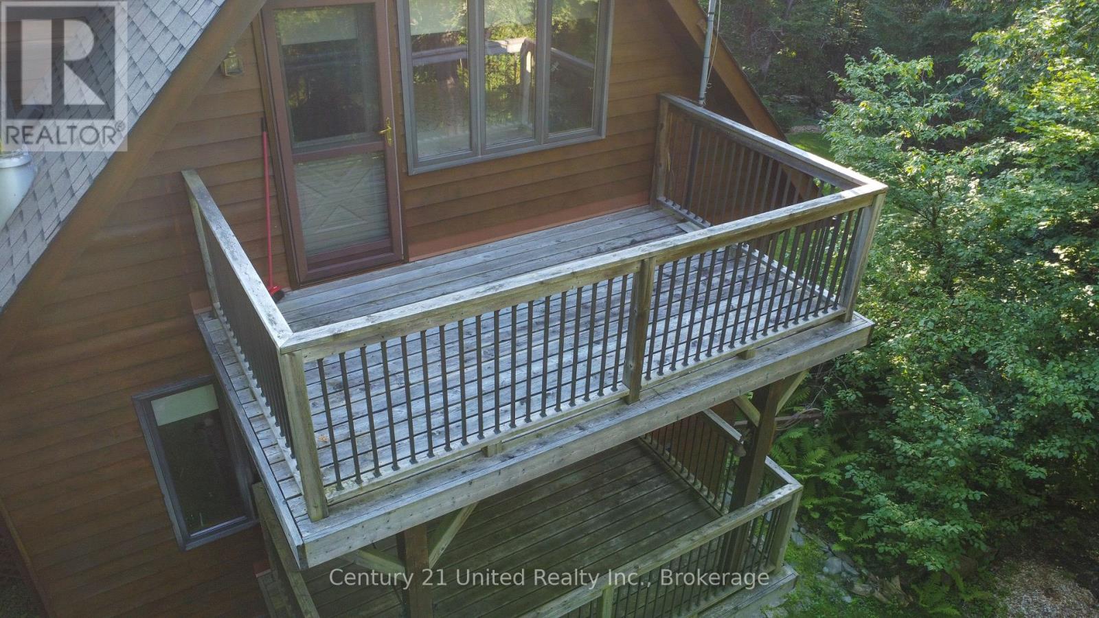 395 SAWMILL ROAD - Image 17