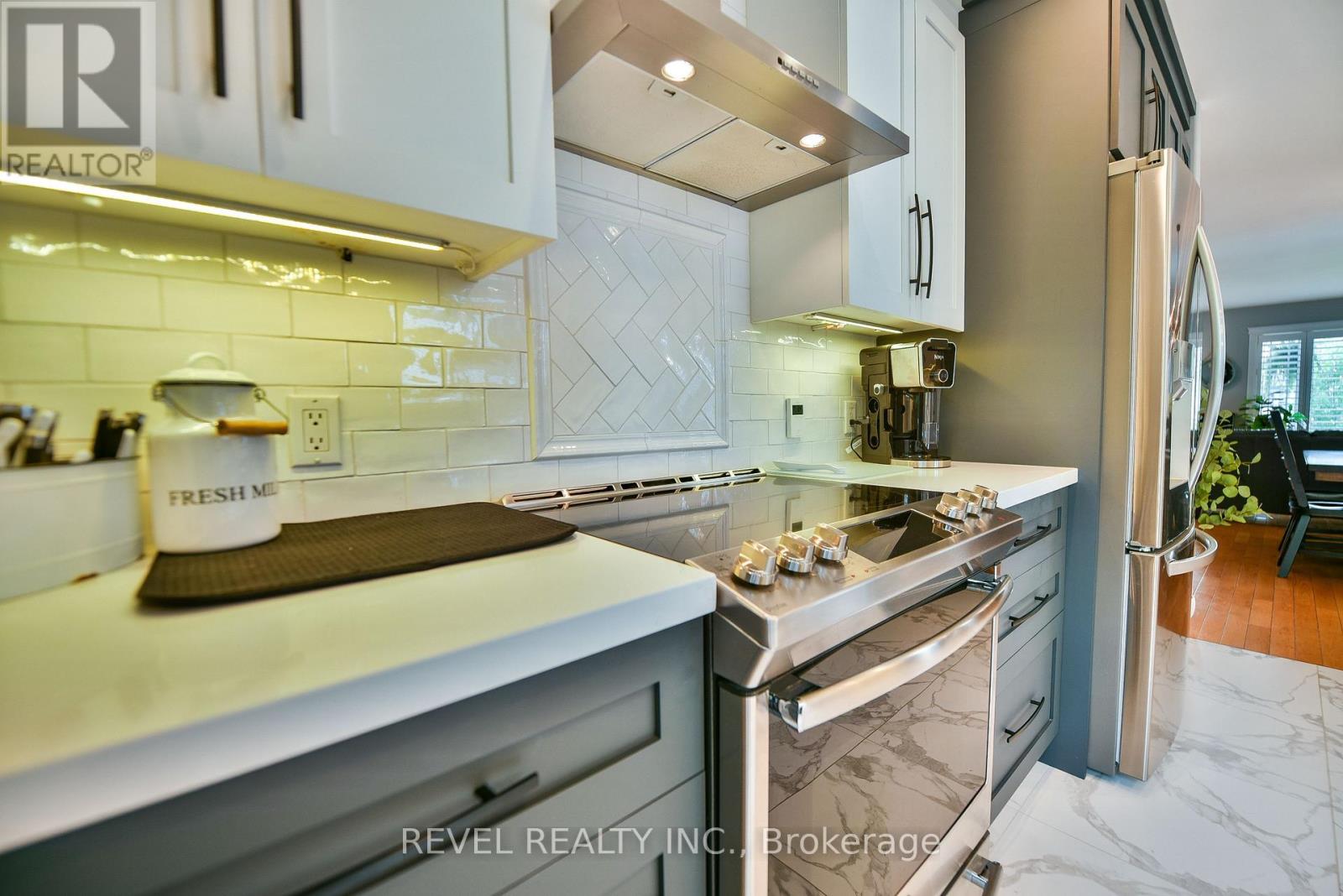 304 JV BONHOMME BOULEVARD - Image 19