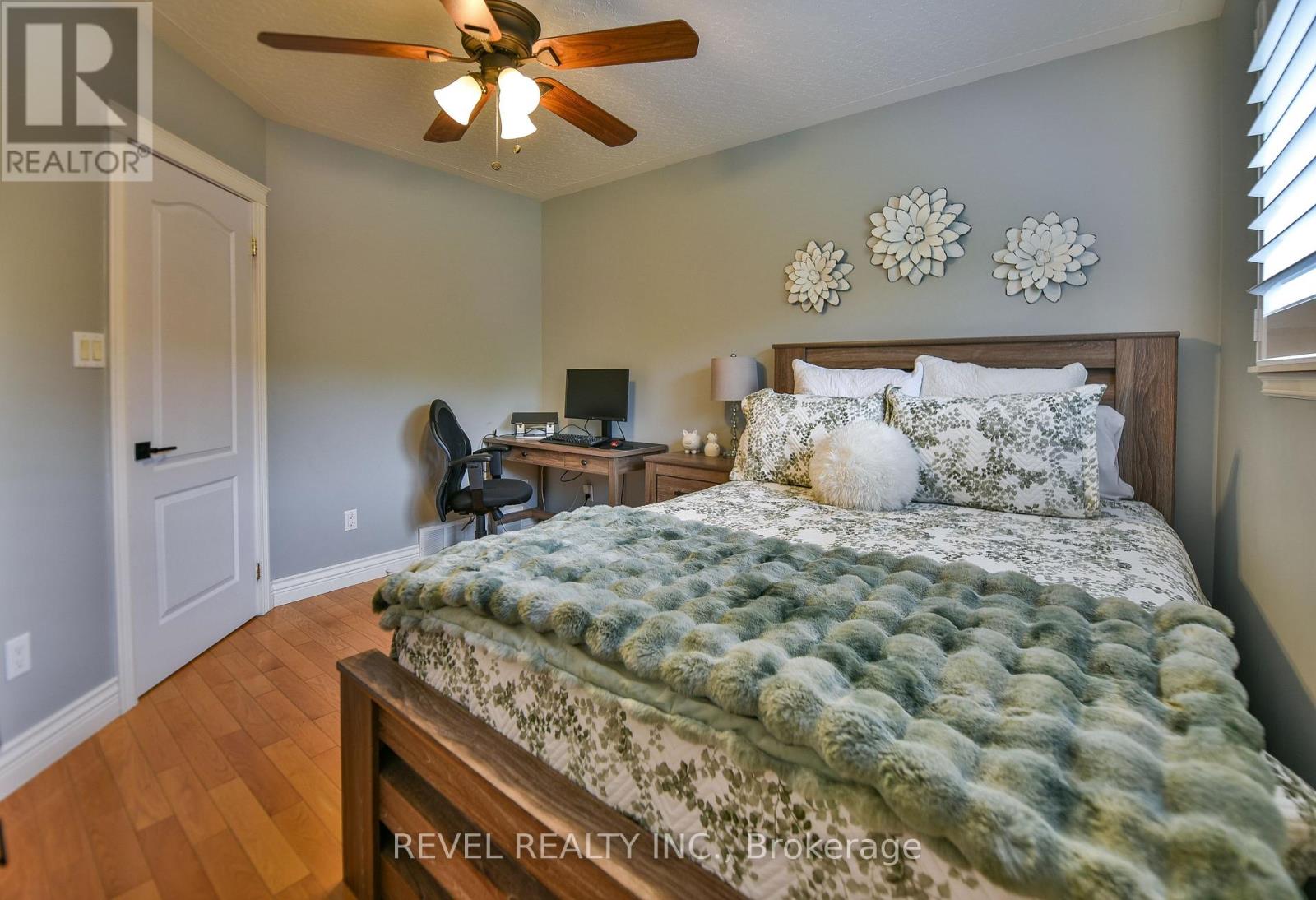 304 JV BONHOMME BOULEVARD - Image 21