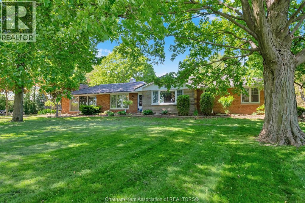 20928 Victoria ROAD, Ridgetown — photo 2