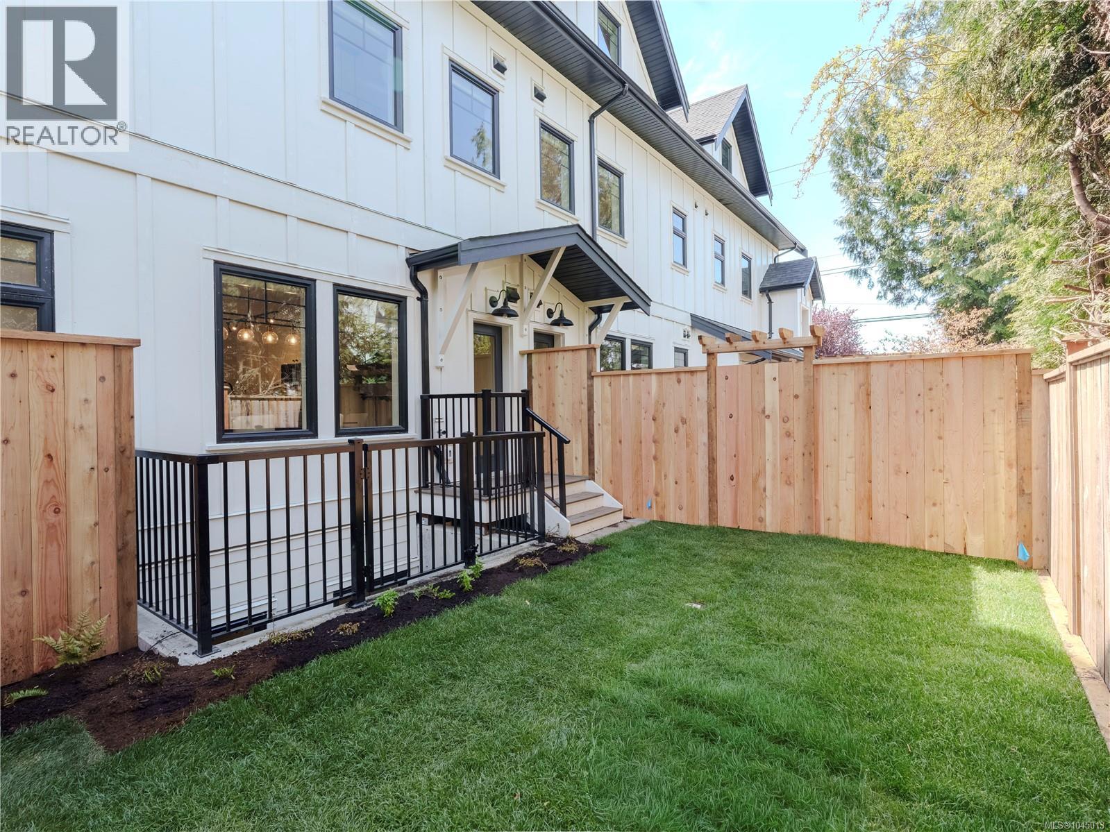 #3 1830 Allenby St - 19
