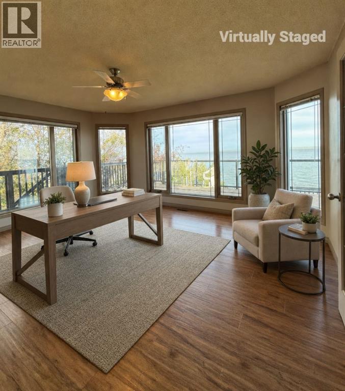 81 Peace River Avenue - Photo 12