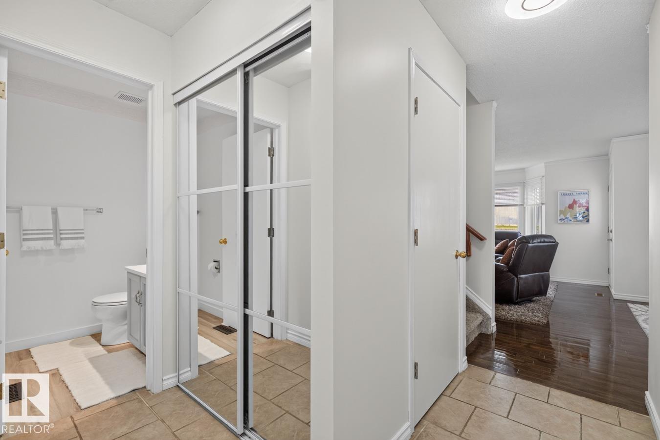 #23 3520 60 ST NW - 12