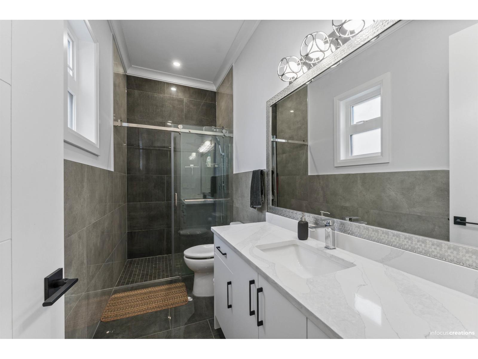10 Bed, 9 Bath House for Sale in Surrey – 18339 63 AVENUE, Surrey – MLS# R3152891 - Image 20