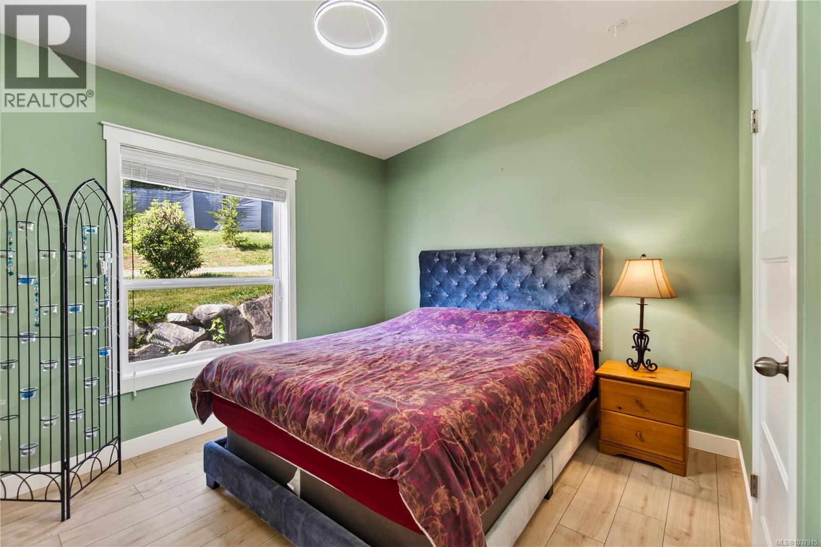 6499/6495 Doumont Rd - 71