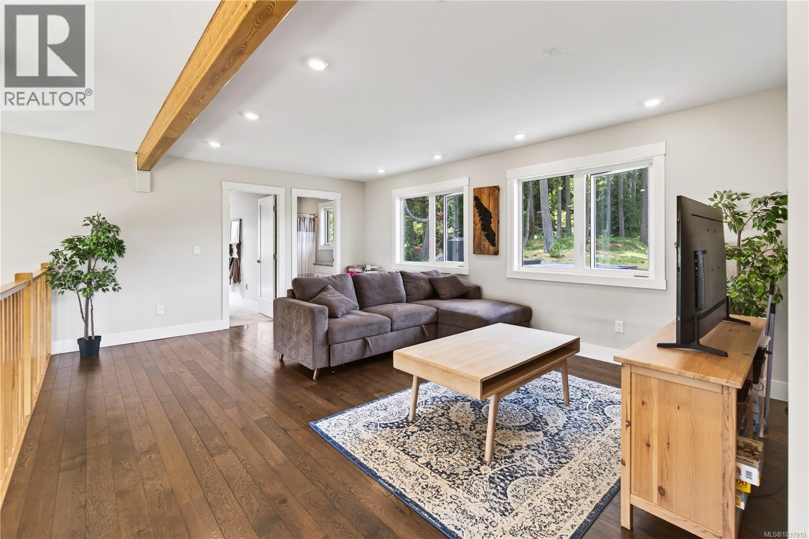 6499/6495 Doumont Rd - 31