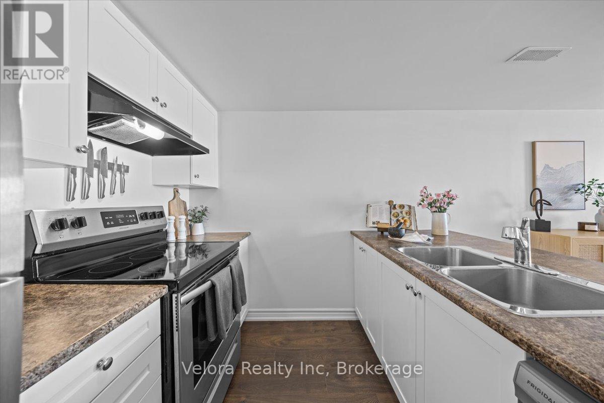 2 Bed, 2 Bath House for Sale in Ottawa – 78 LYRID PRIVATE, Ottawa – MLS# X13641694 - Image 18