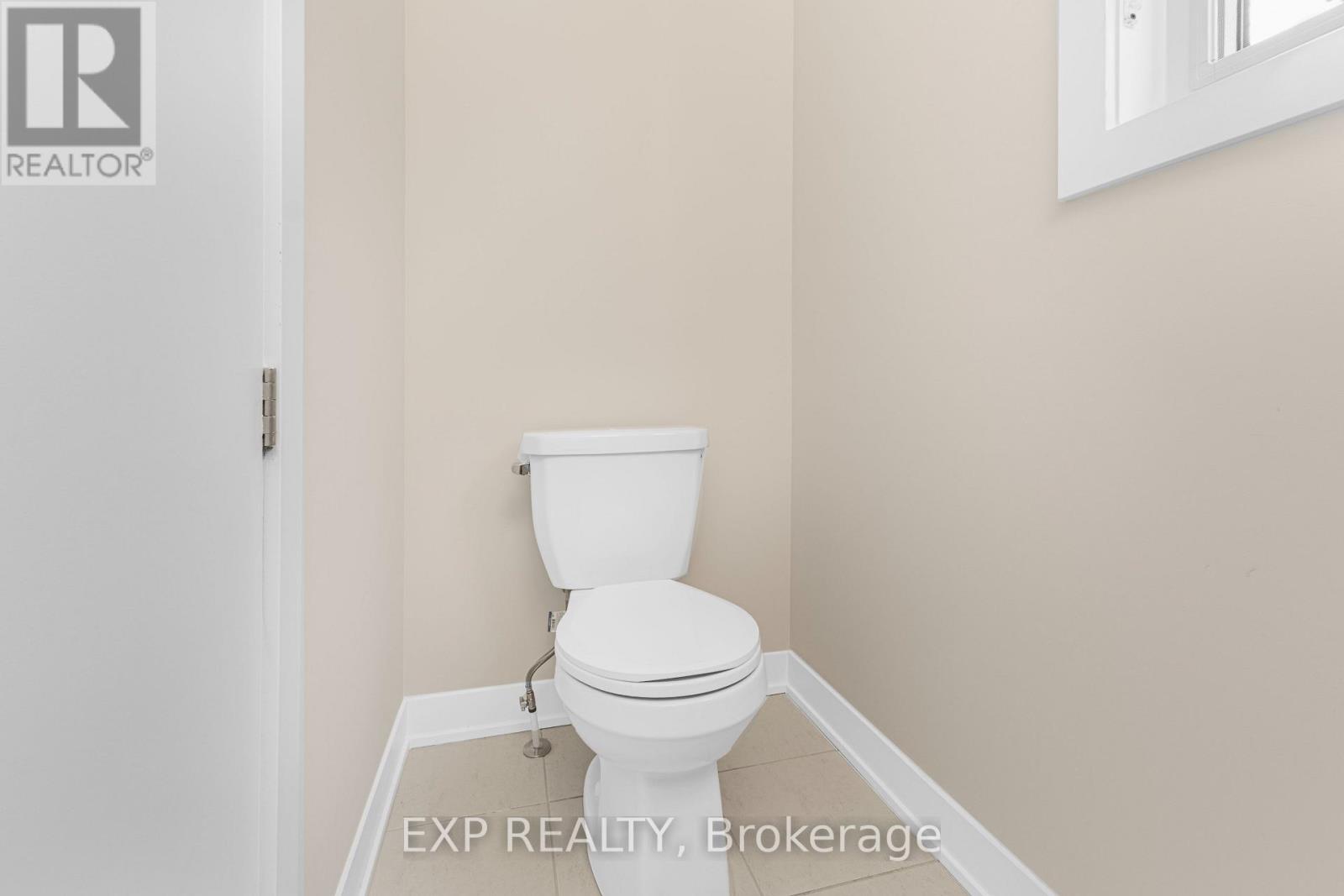5 Bed, 3 Bath House for Rent in Ottawa – 345 PENINSULA ROAD, Ottawa – MLS# X13641760 - Image 10