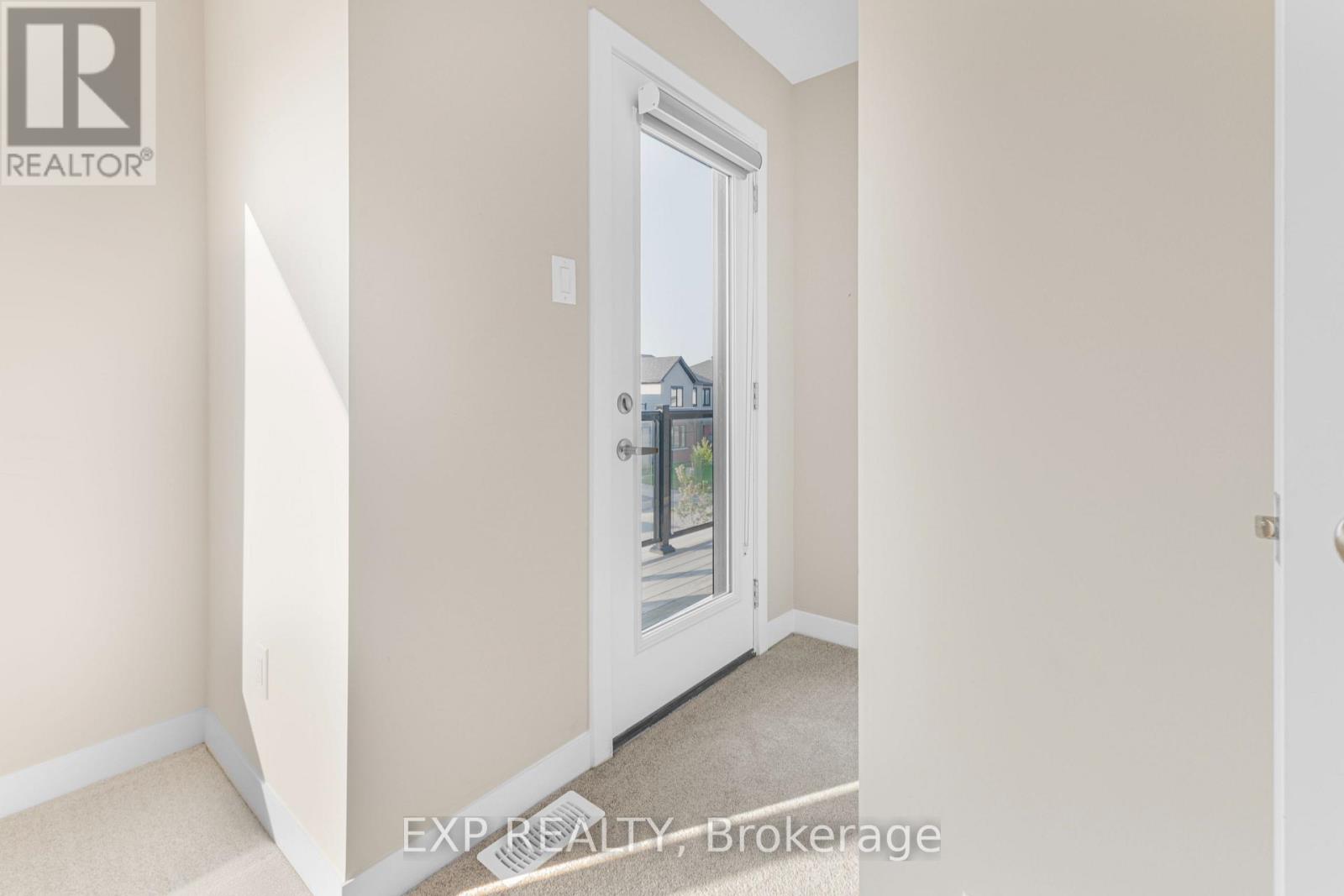 5 Bed, 3 Bath House for Rent in Ottawa – 345 PENINSULA ROAD, Ottawa – MLS# X13641760 - Image 12
