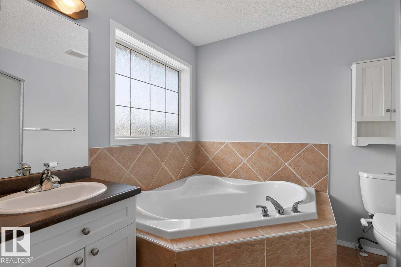 387 FOXBORO WY - Image 6