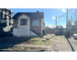 3006 E 25th Avenue, Vancouver, BC V5R1J4 Photo 6
