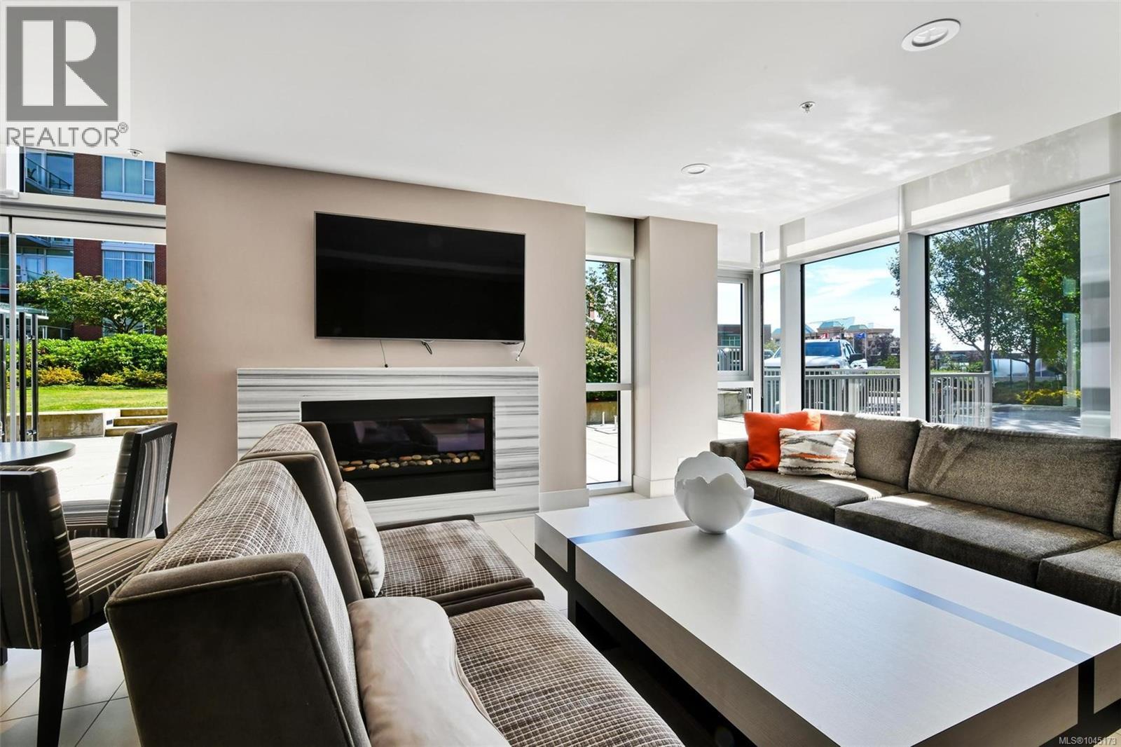702 83 Saghalie Road, Victoria