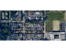 3006 E 25th Avenue, Vancouver, BC V5R1J4 Photo 13