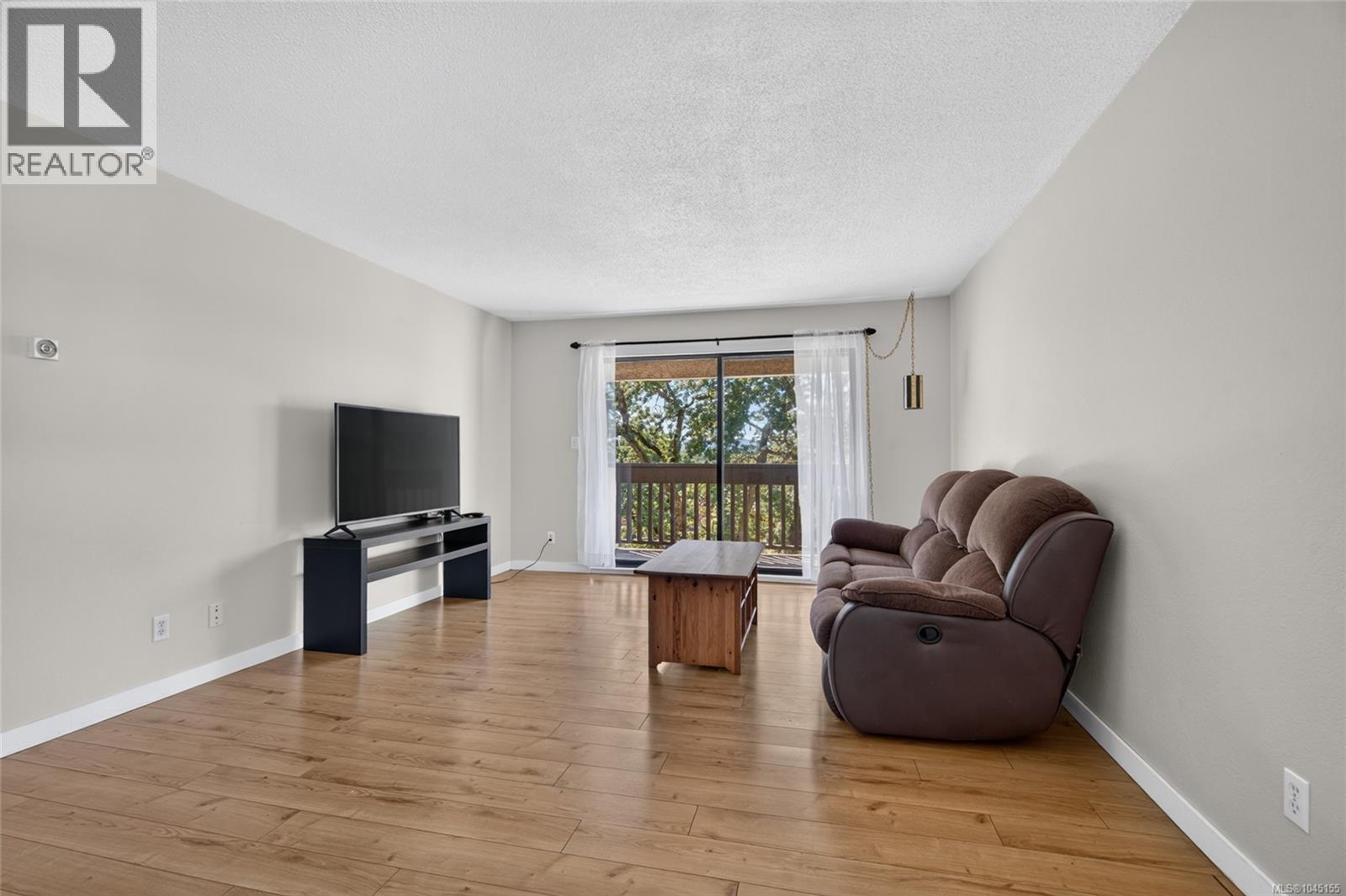 #313 3277 Glasgow Ave - 11