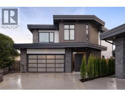 2295 Adela Pl, Sidney, BC V8L1R2 Photo 32
