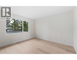 2293 Adela Pl, Sidney, BC V8L1R2 Photo 21
