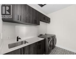 2293 Adela Pl, Sidney, BC V8L1R2 Photo 29
