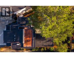 2293 Adela Pl, Sidney, BC V8L1R2 Photo 34