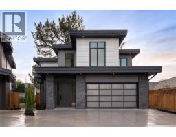 2293 Adela Pl, Sidney, BC V8L1R2 Photo 44