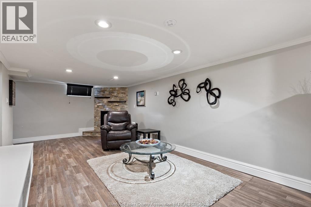 462 DORMAR DRIVE - Image 27
